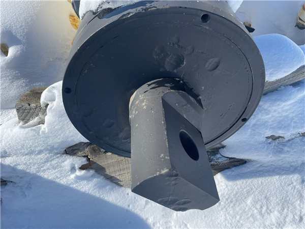 Allis Chalmers 54" X 74" Superior Gyratory Crusher, 1000 Hp)